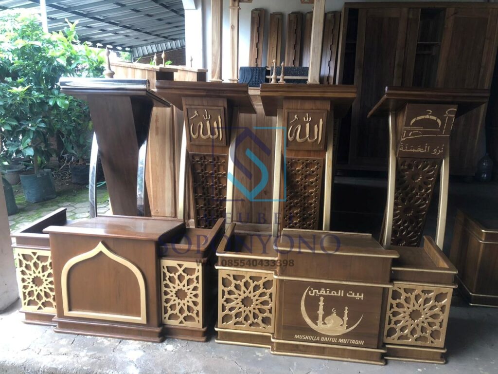 Mimbar Masjid Ukiran Jepara Kayu Jati Mimbar Masjid Ukiran Jepara Kayu Jati