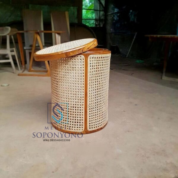 Keranjang Anyaman Rotan Baju Kotor Laundry