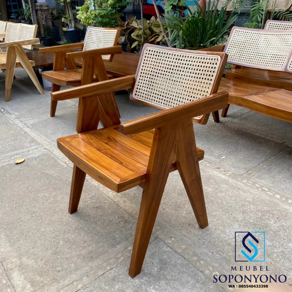 Kursi Cafe Resto A Rotan Minimalis Kayu Jati Kursi Cafe Resto A Rotan Minimalis Kayu Jati