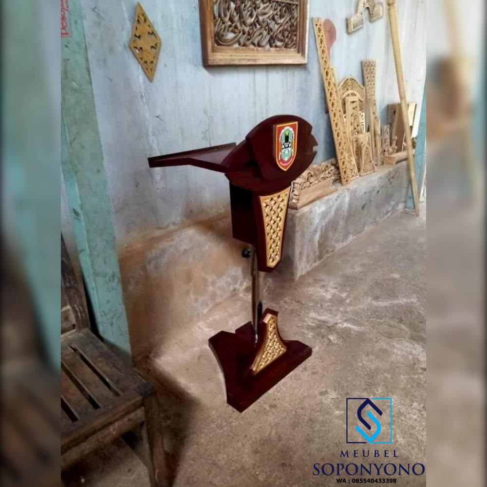 Mimbar Pidato Minimalis Podium Hidrolik Kayu Jati Mimbar Pidato Minimalis Podium Hidrolik Kayu Jati