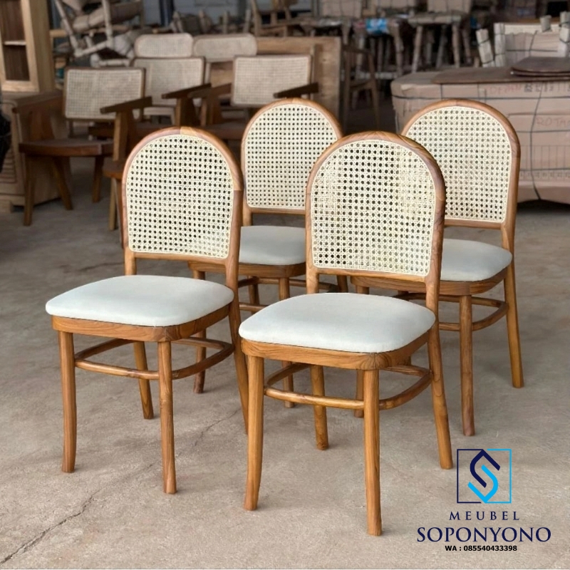 Kursi Cafe Minimalis Kayu Jati Kombinasi Rotan Kursi Cafe Minimalis Kayu Jati Kombinasi Rotan