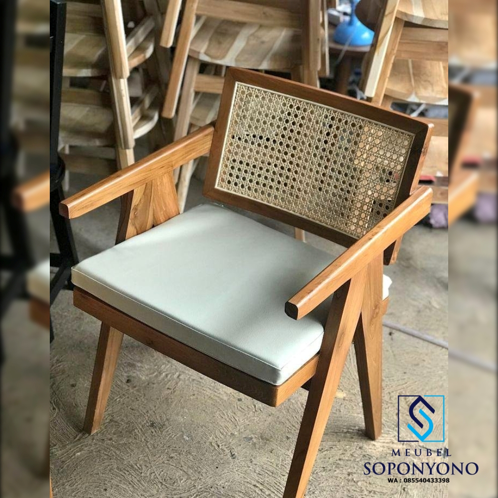 Kursi Cafe Minimalis Rotan Type A Jati