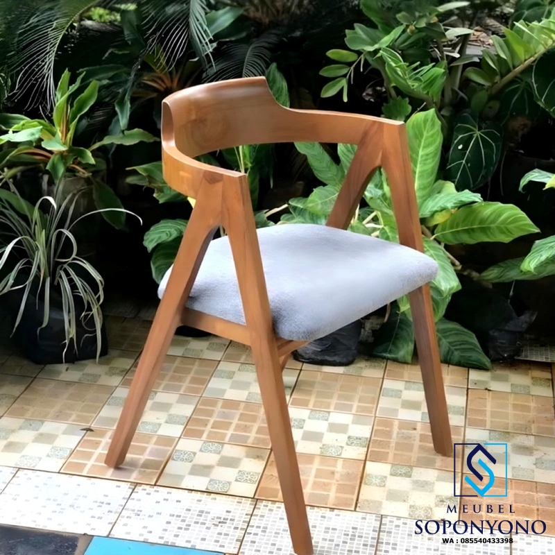 Kursi Cafe Resto Hiroshima Kayu Jati Solid