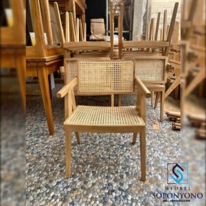 Kursi Makan Cafe Type A Rotan Jati Jepara