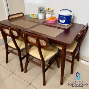 Set Meja Makan Kacang Minimalis Kayu Jati