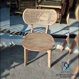 Kursi Cafe Rotan Kacang Minimalis Jati