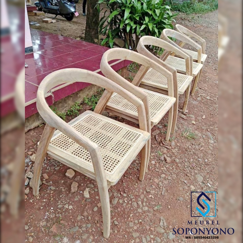 Kursi Cafe Selly Dudukan Rotan Minimalis Jati Jepara Kursi Cafe Selly Dudukan Rotan Minimalis Jati Jepara